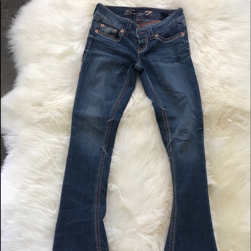 Seven jeans comfortable to wear anytime.